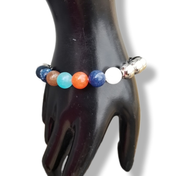 MULTICOLOR DYED AGATE GEMSTONE BEAD STRETCH BRACELET - Picture 3 of 6